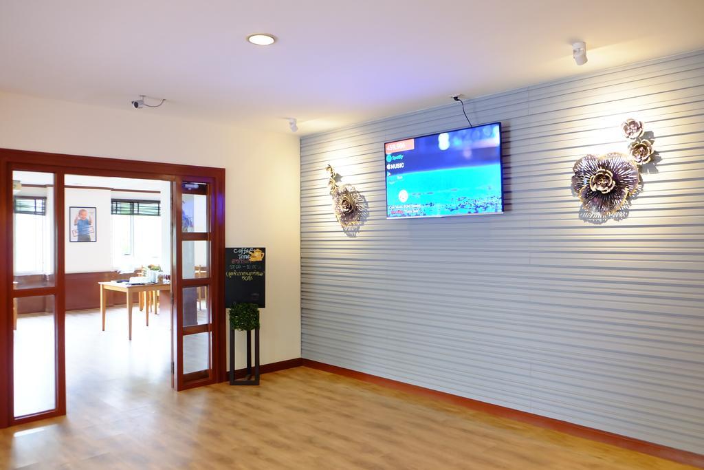 Studio Khon Kaen By Icheck Inn Exteriér fotografie