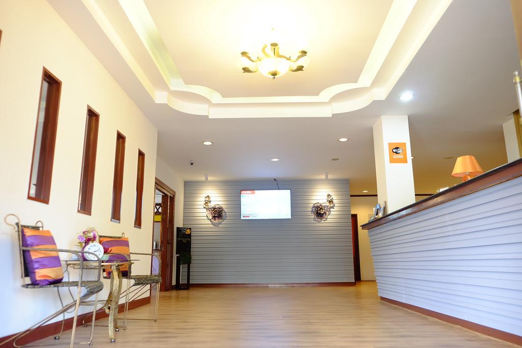Studio Khon Kaen By Icheck Inn Exteriér fotografie